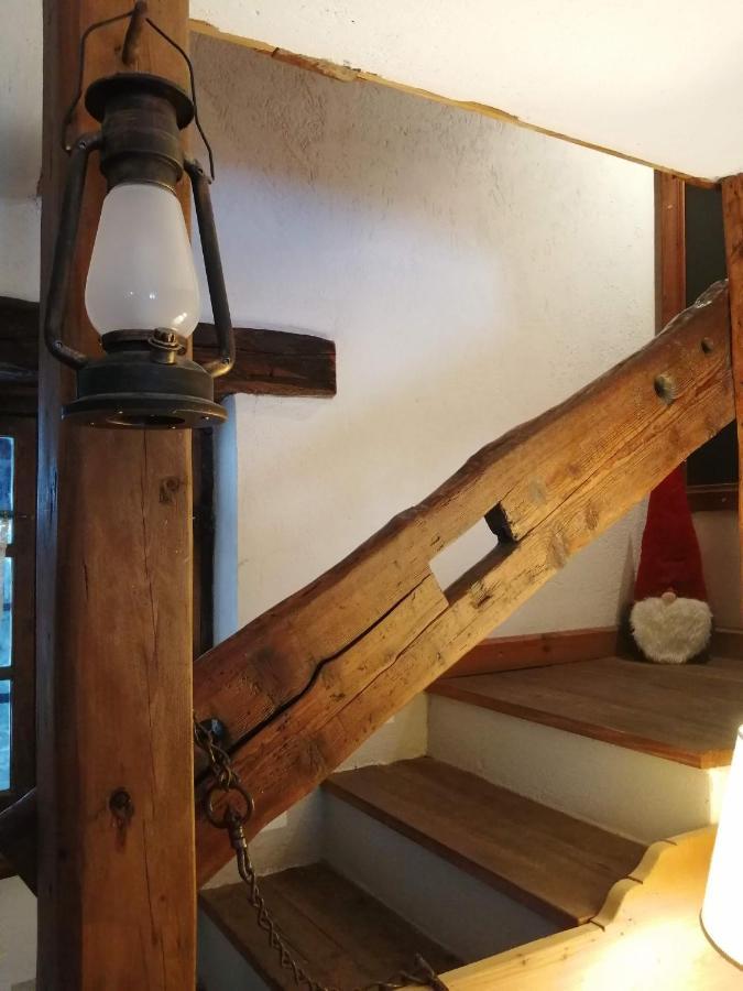 La Casetta Di Lele E Schina アルヴィエ エクステリア 写真